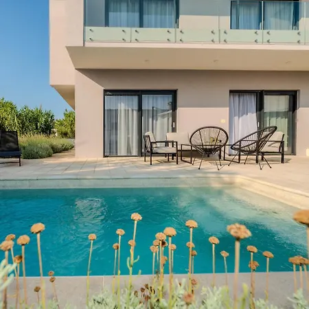 Villa Beachfront Jugo With Seaview *